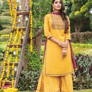 Catalogue Name-
New series *💃 GLIMMERING 💃*